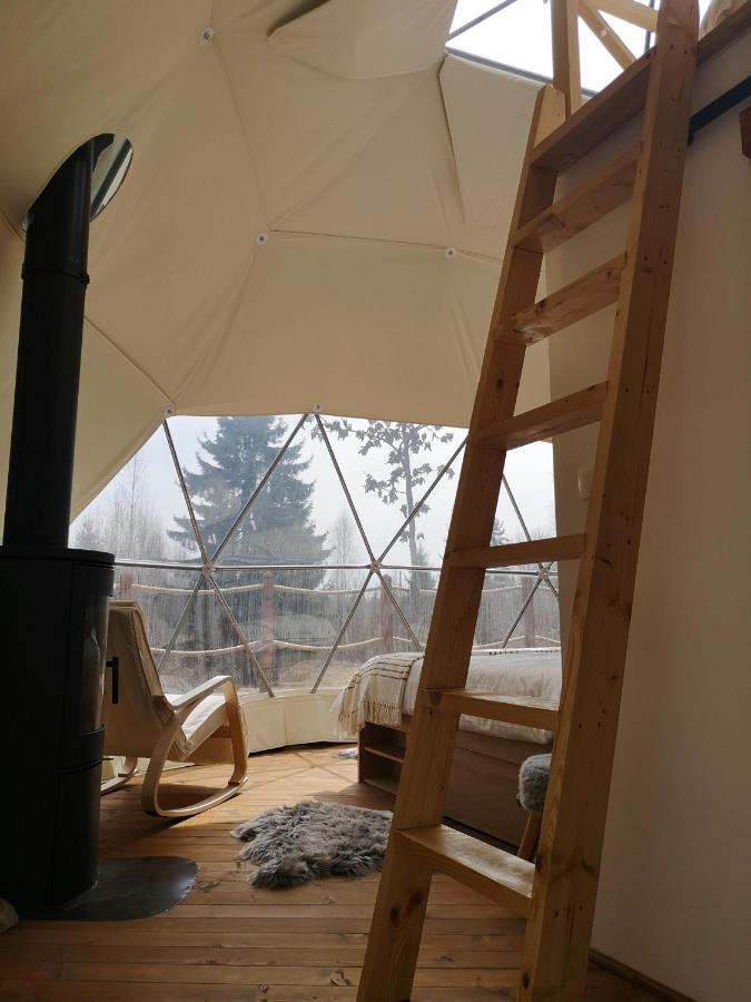Medve Dome - Luxury Camping In The Middle Of Nature 호텔 블러히차 외부 사진