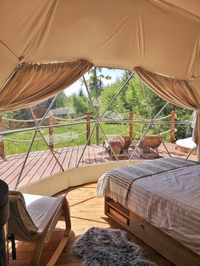 Medve Dome - Luxury Camping In The Middle Of Nature 호텔 블러히차 외부 사진