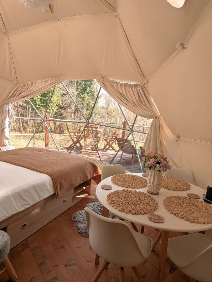 Medve Dome - Luxury Camping In The Middle Of Nature 호텔 블러히차 외부 사진